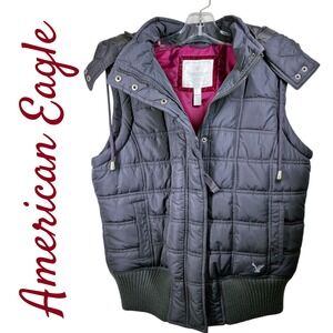 American Eagle‎ Gray Quilted Puffer Vest Detachable Hood Magenta Lining Womens L